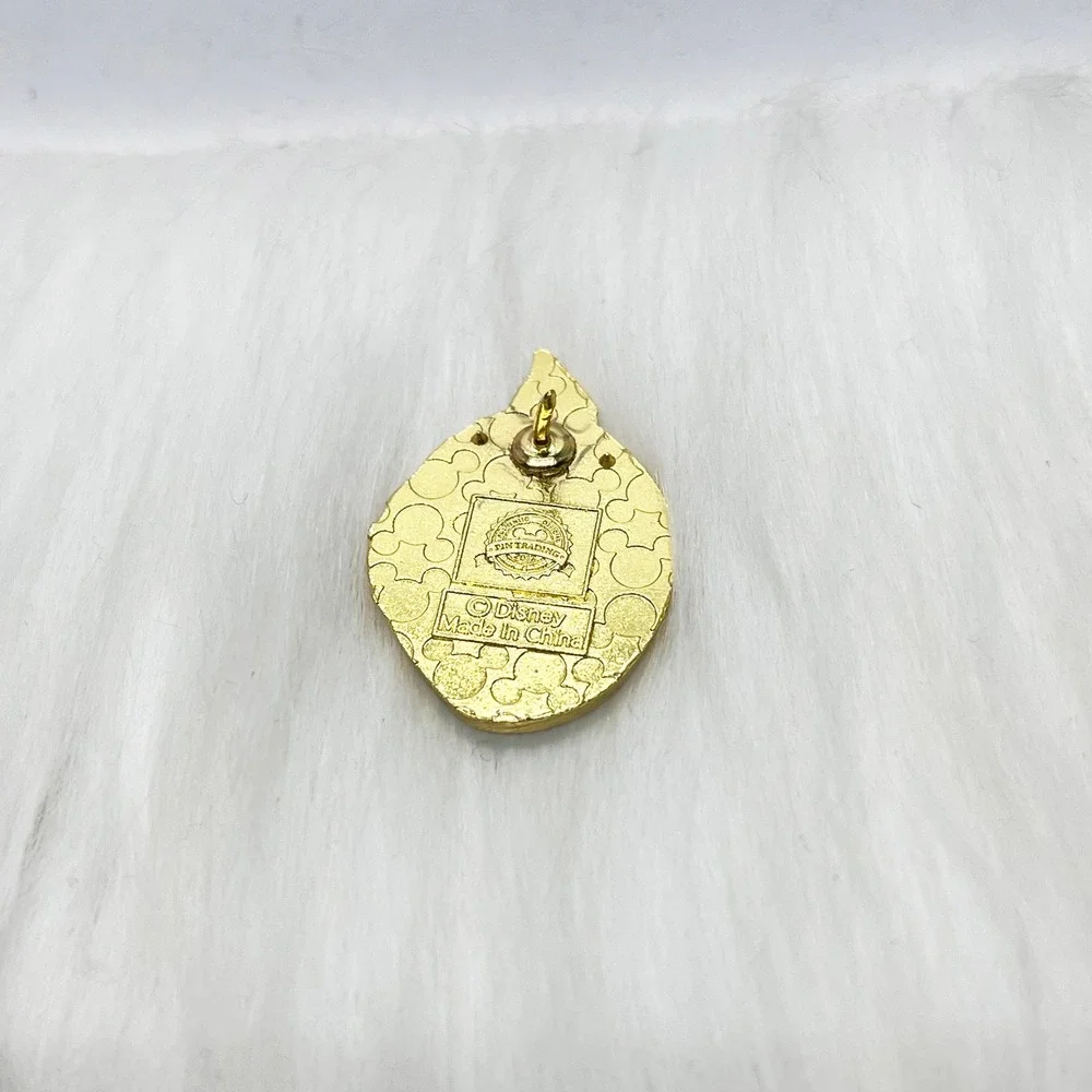 🔮 5/$25 Disney Aladdin Jafar Hat Pin